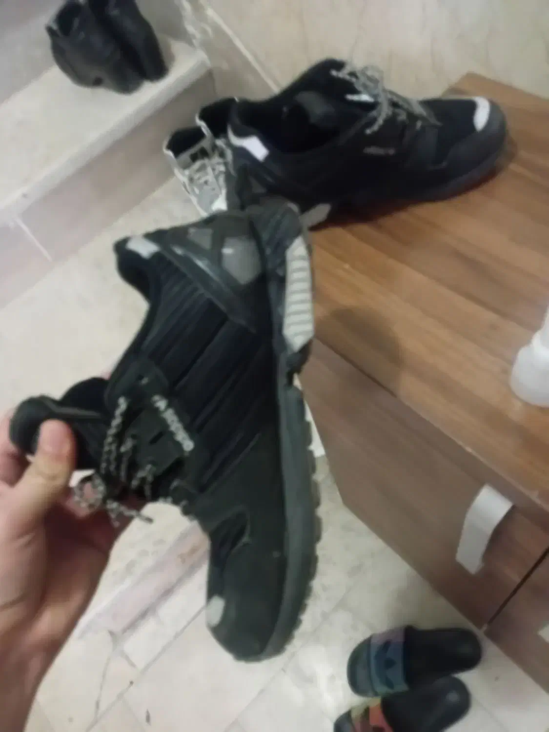 zxکتونی|کیف، کفش، کمربند|باغستان, |دیوار