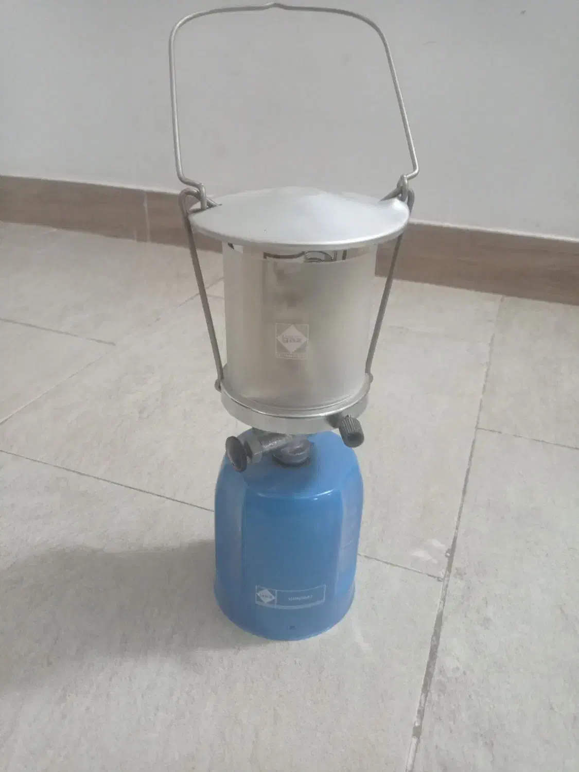 چراغ روشنایی قدیمی|لامپ و چراغ|نسیم‌شهر, |دیوار