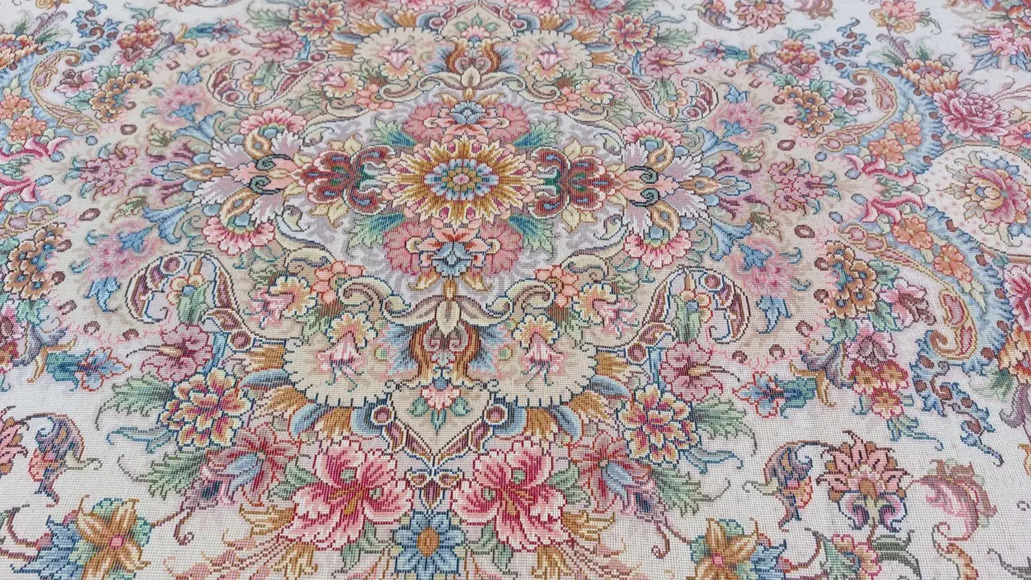 فرش دستباف ۹متری|فرش|گوگان, |دیوار