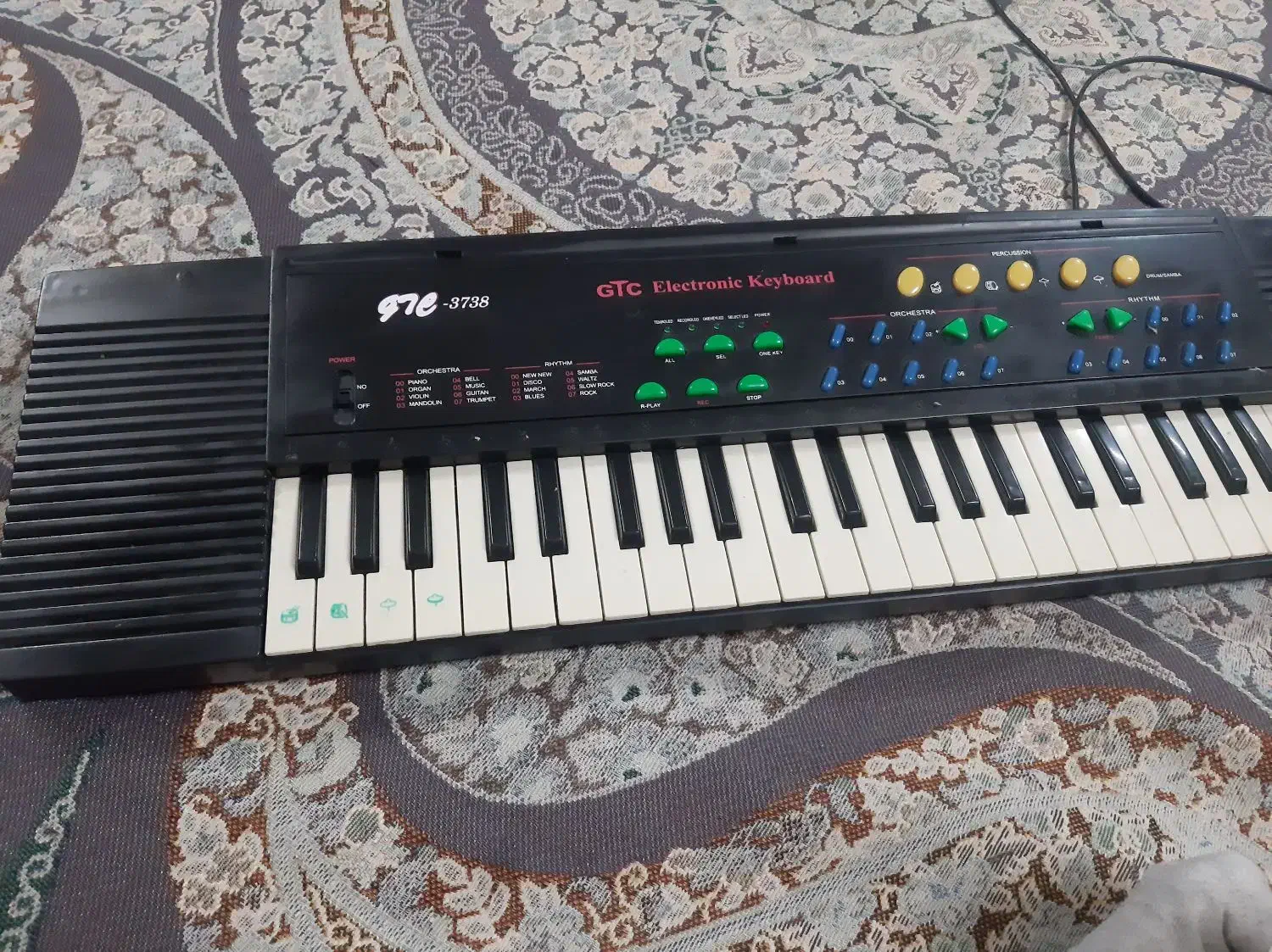 ارگ اموزشی|پیانو، کیبورد، آکاردئون|گلبهار, شهر جدید گلبهار|دیوار