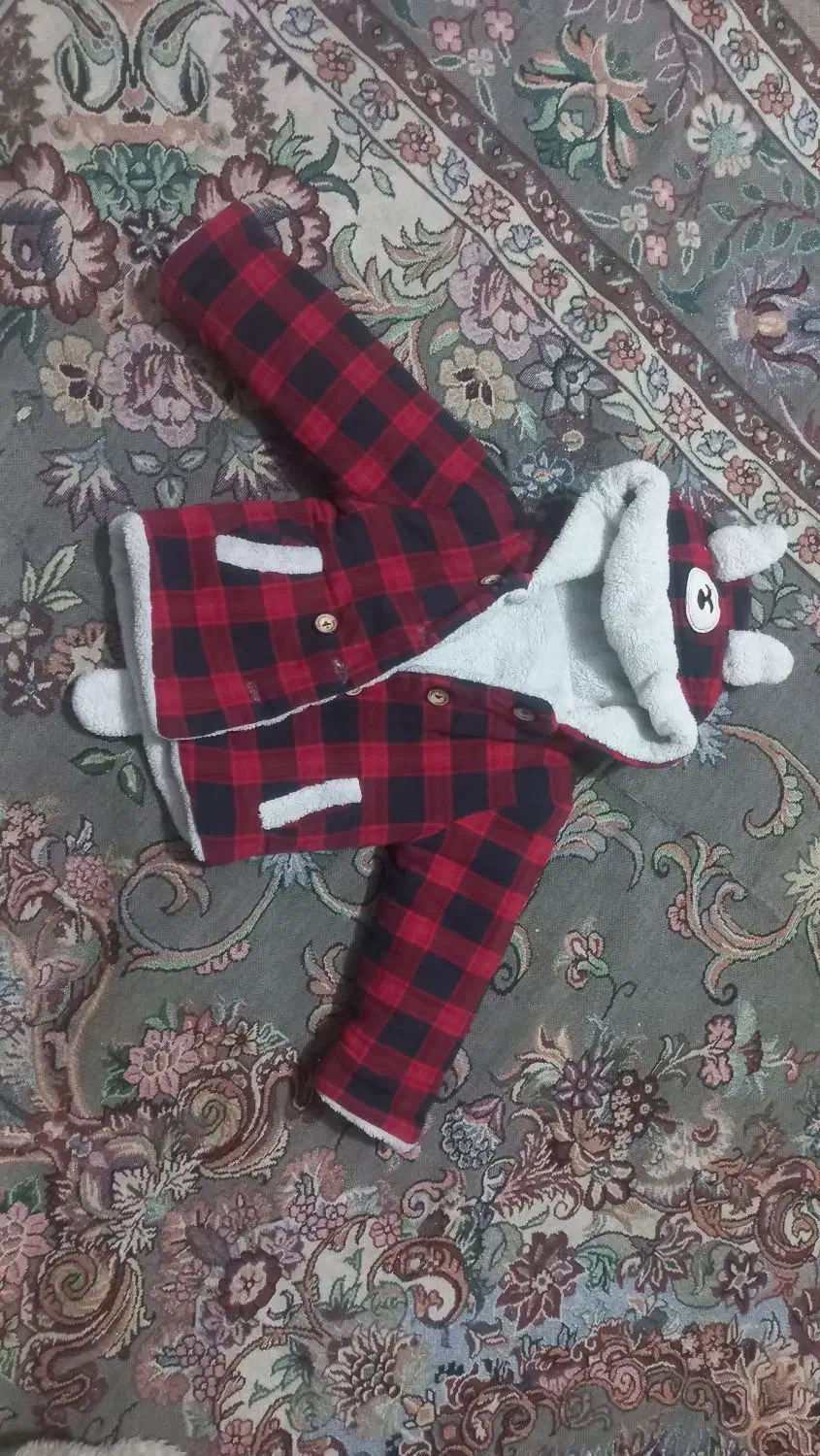 کاپشن خوب در حد نو میباشد خوب|لباس|اسلام‌شهر, شهرک قائمیه|دیوار