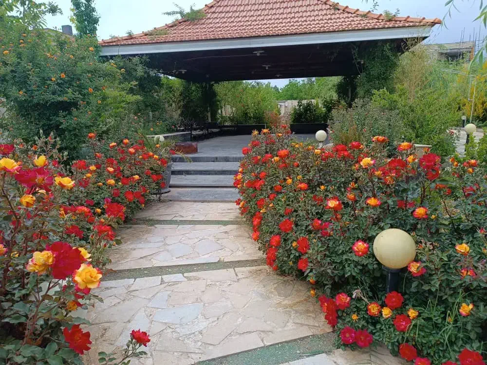 اجاره باغ ویلا جشن تولد مهمانی/بست گاردن کد ۲۵۰|اجارهٔ کوتاه‌مدت ویلا و باغ|صدرا-فارس, باغشهر بهارستان صدرا|دیوار