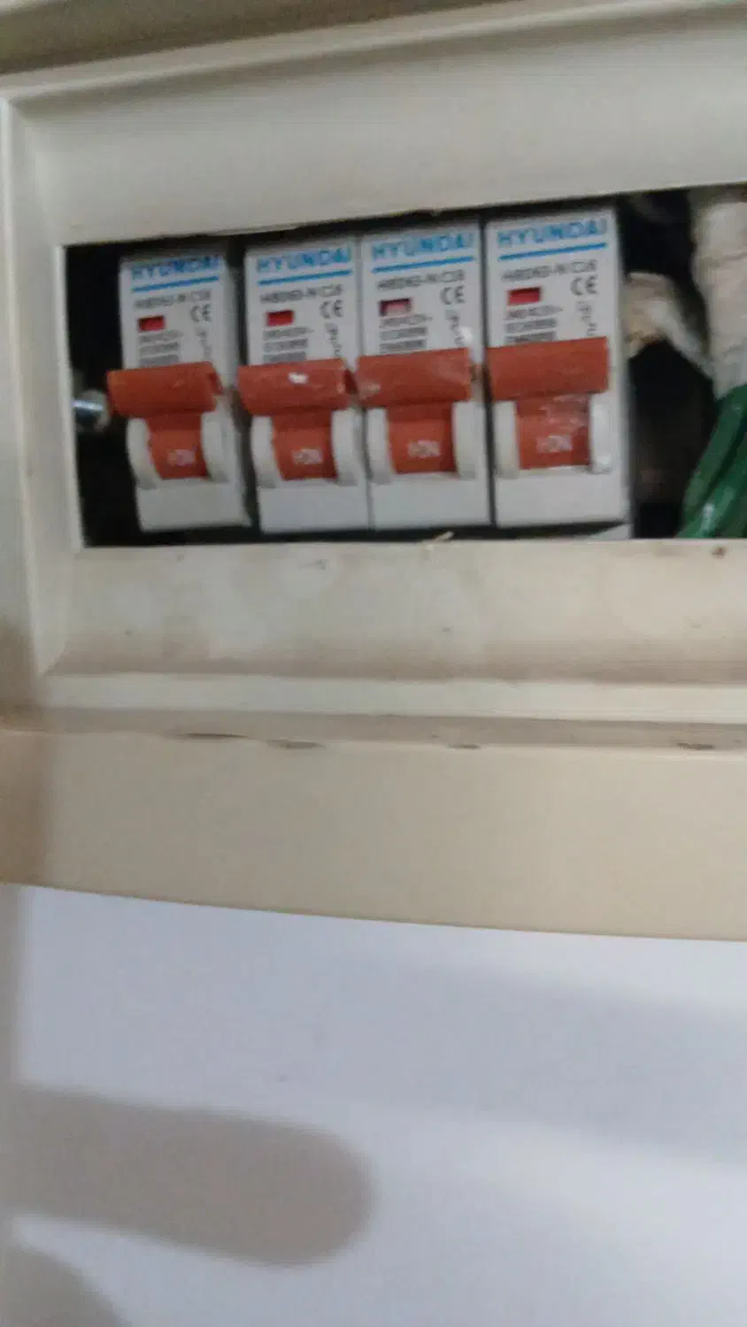 برقکار|خدمات پیشه و مهارت|دورود, |دیوار