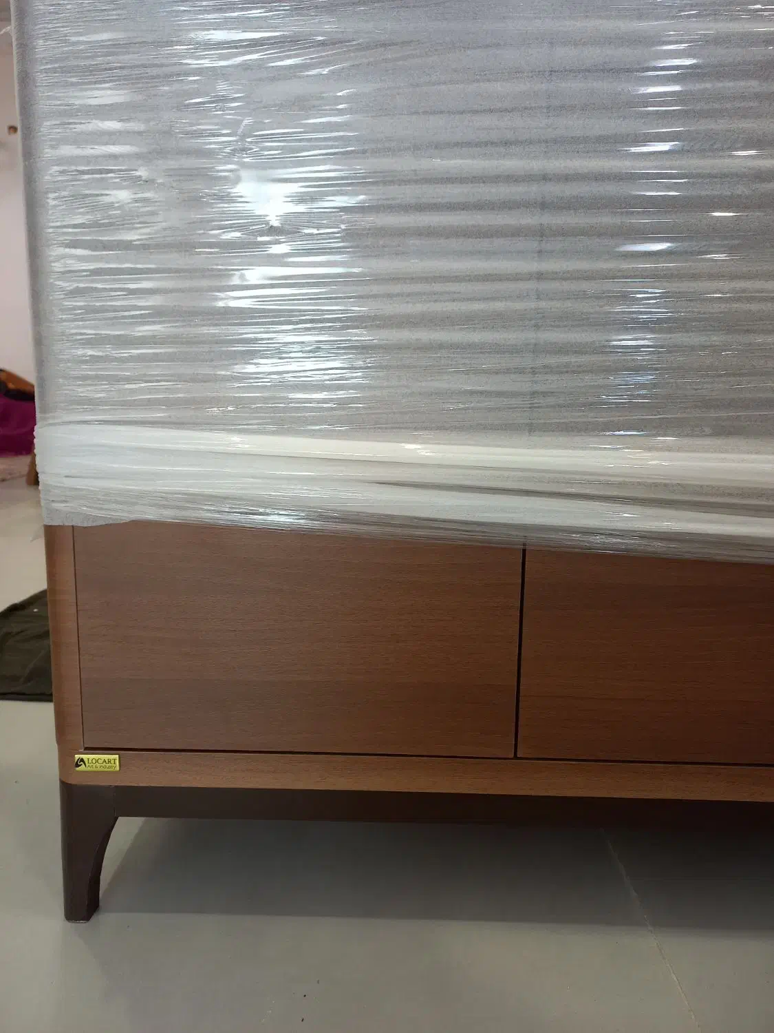 کنسول نو باآینه (هردو باز نشده)|بوفه، ویترین، کنسول|رشت, دیلمان|دیوار