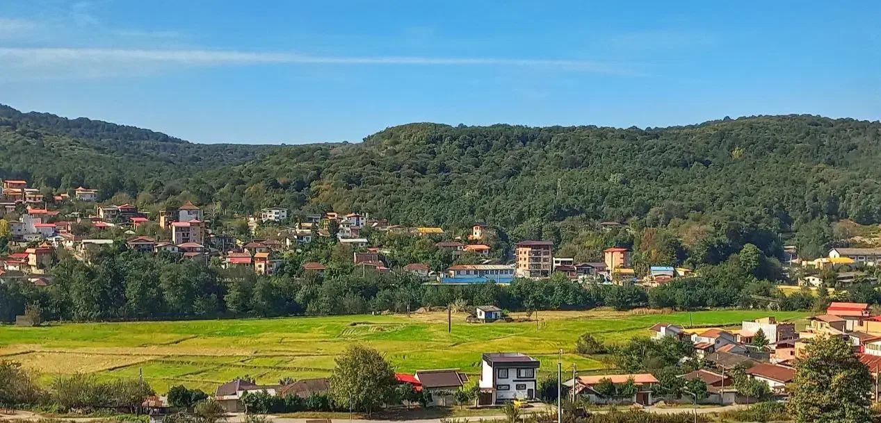طبیعت سرسبزوجنگلی شیرگاه،باچشم انداز زیباودنج|اجارهٔ کوتاهمدت آپارتمان و سوئیت|شیرگاه, |دیوار