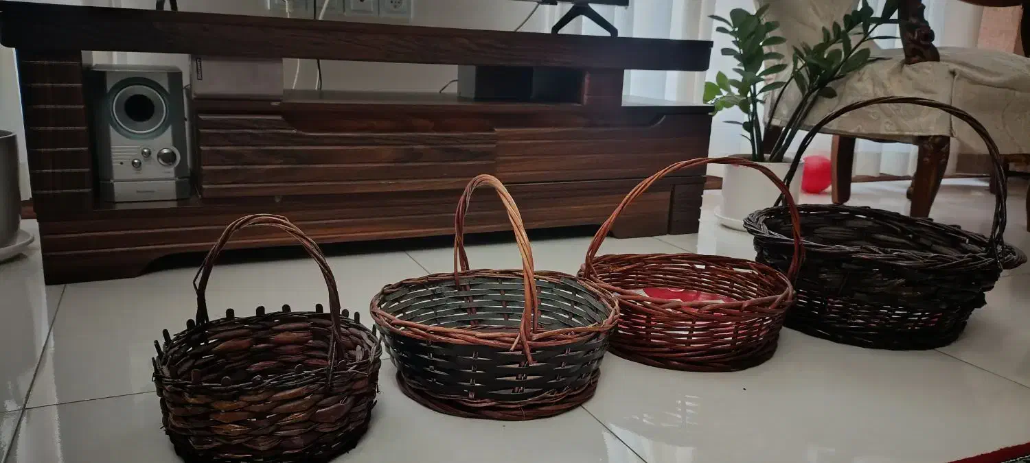 چهار سایز سبد گل حصیری|صنایع دستی و سایر لوازم تزئینی|تهران, شهرک آزادی|دیوار