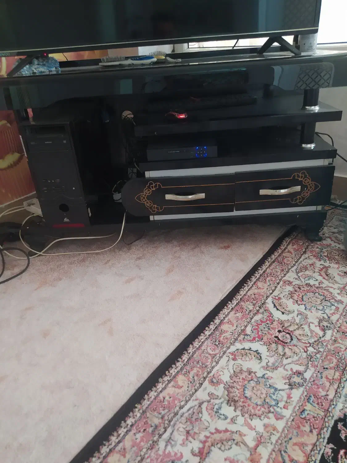 زیرتلویزیون درحد|میز تلویزیون|پارسآباد, |دیوار