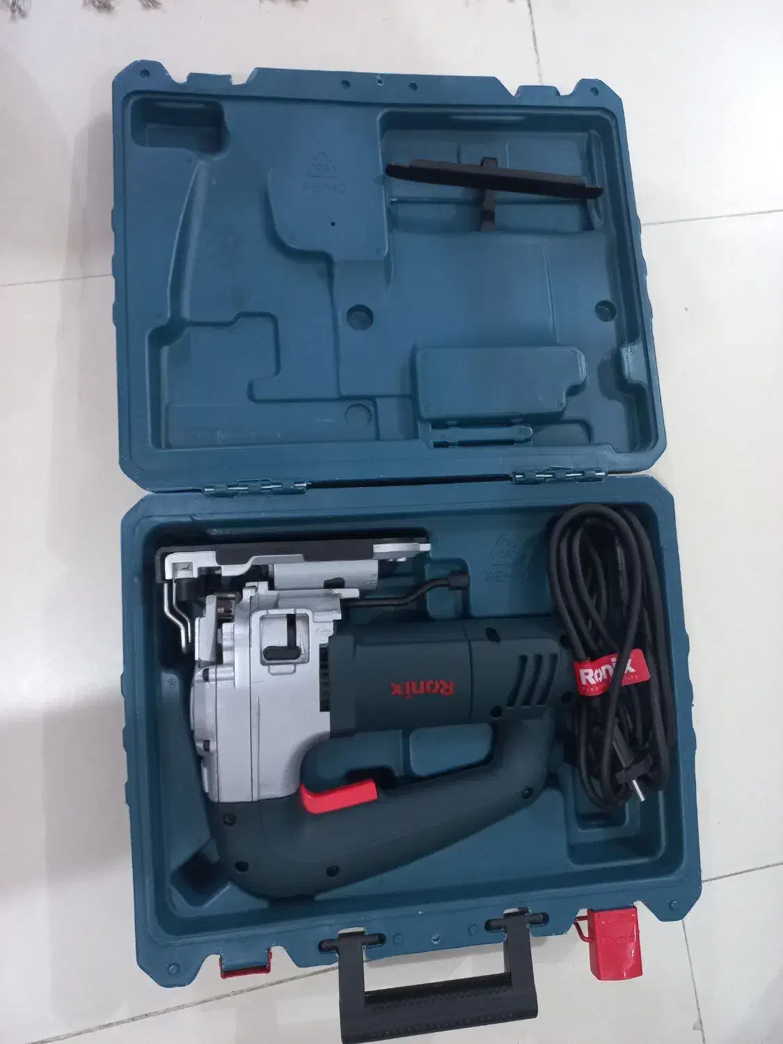 اره عمود بر رونیکس ۴۱۱۰|ابزارآلات|رشت, گیل|دیوار