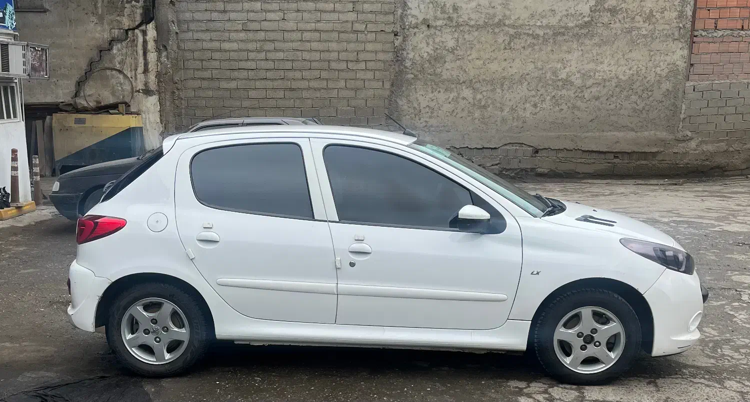 207 مدل ۹۷|خودرو سواری و وانت|نوشهر, |دیوار