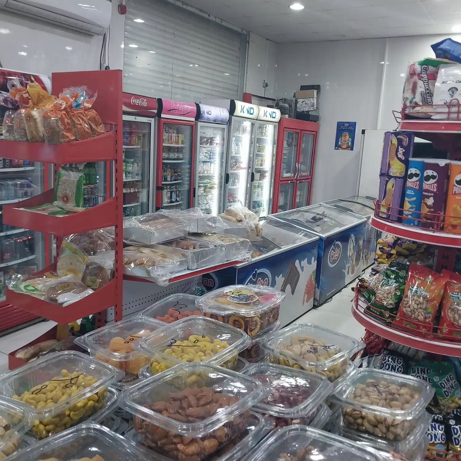 استخدام نیرو خانم برای هایپر مارکت|استخدام خدمات فروشگاه و رستوران|آبادان, |دیوار