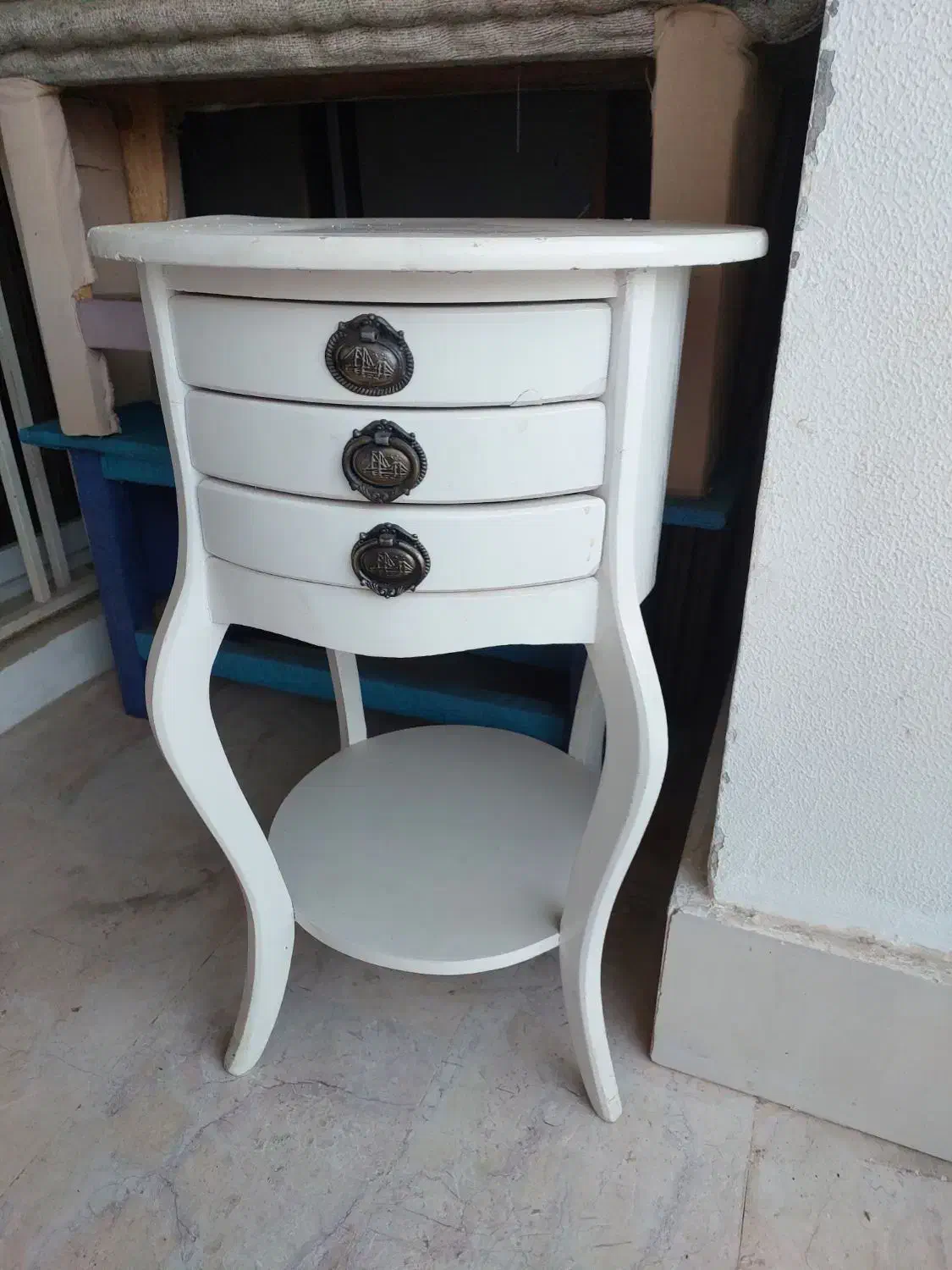 دو میز کناره کشو دار|مبلمان خانگی و میز عسلی|کیش, |دیوار