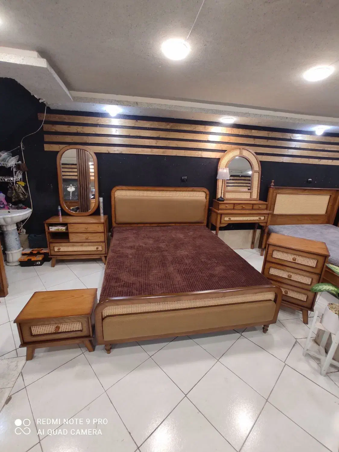 سرویس خواب|تخت و سرویس خواب|مشهد, رسالت|دیوار