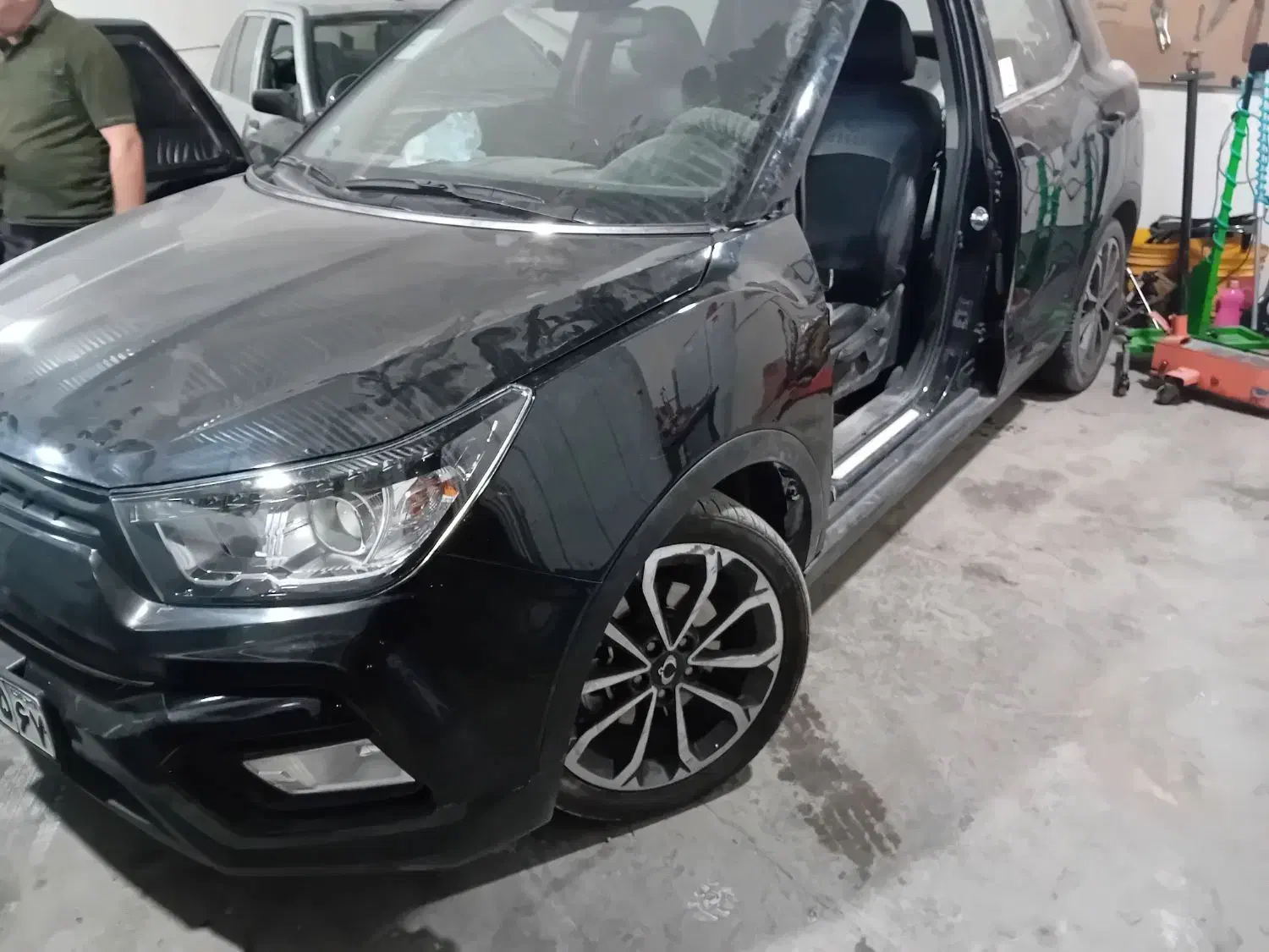 خدمات بازسازی خودرو های چپی تصادفی اقساط چک صیادی|خدمات موتور و ماشین|اصفهان, پروین|دیوار