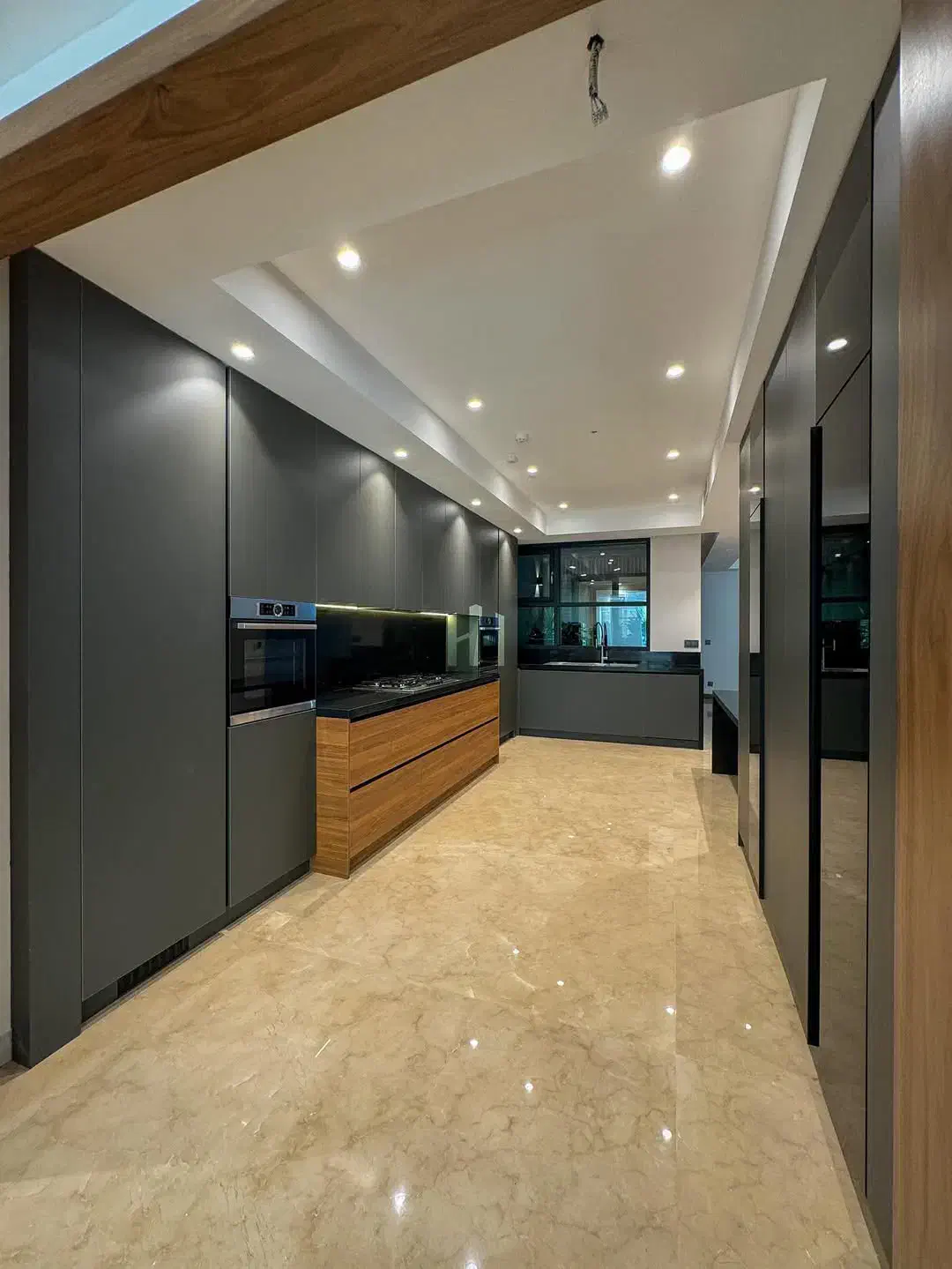 ۲۷۰متـر  اسمـارت مـدرن  طـ۶ فـایـل شـخصـی