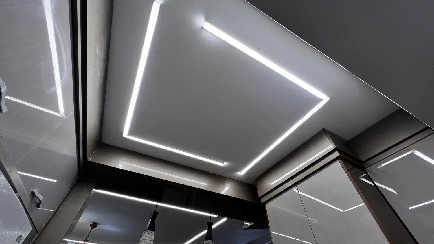 لاینر نور خطی  مشاوره وطراحی رایگان|لوستر و چراغ آویز|بم, |دیوار