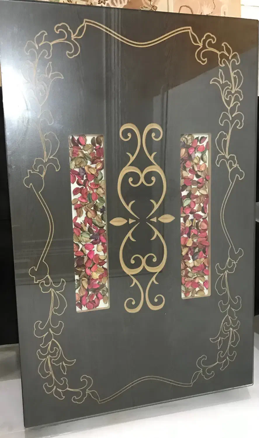 میز ناهار خوری ۴نفره‌ و‌ میز جلومبلی باتخت دو نفره|میز و صندلی غذاخوری|رشت, حمیدیان|دیوار