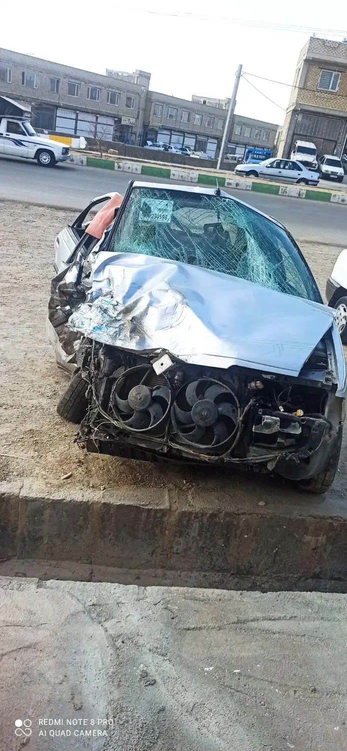 ۴۰۵ تصادفی ۸۸|خودرو سواری و وانت|تکاب, |دیوار