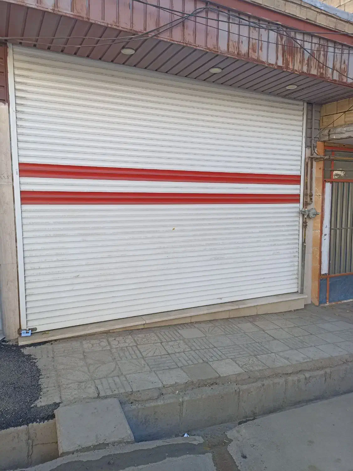 مغازه ۵۵ متری خیابان ۴۵متری بسیج|فروش مغازه و غرفه|بروجرد, |دیوار