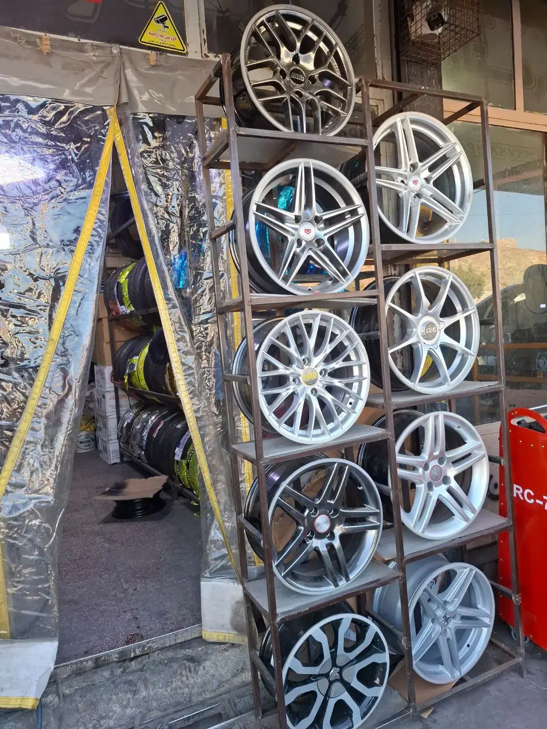 رینگ،لاستیک اسپرت|قطعات یدکی و لوازم جانبی|سنندج, |دیوار