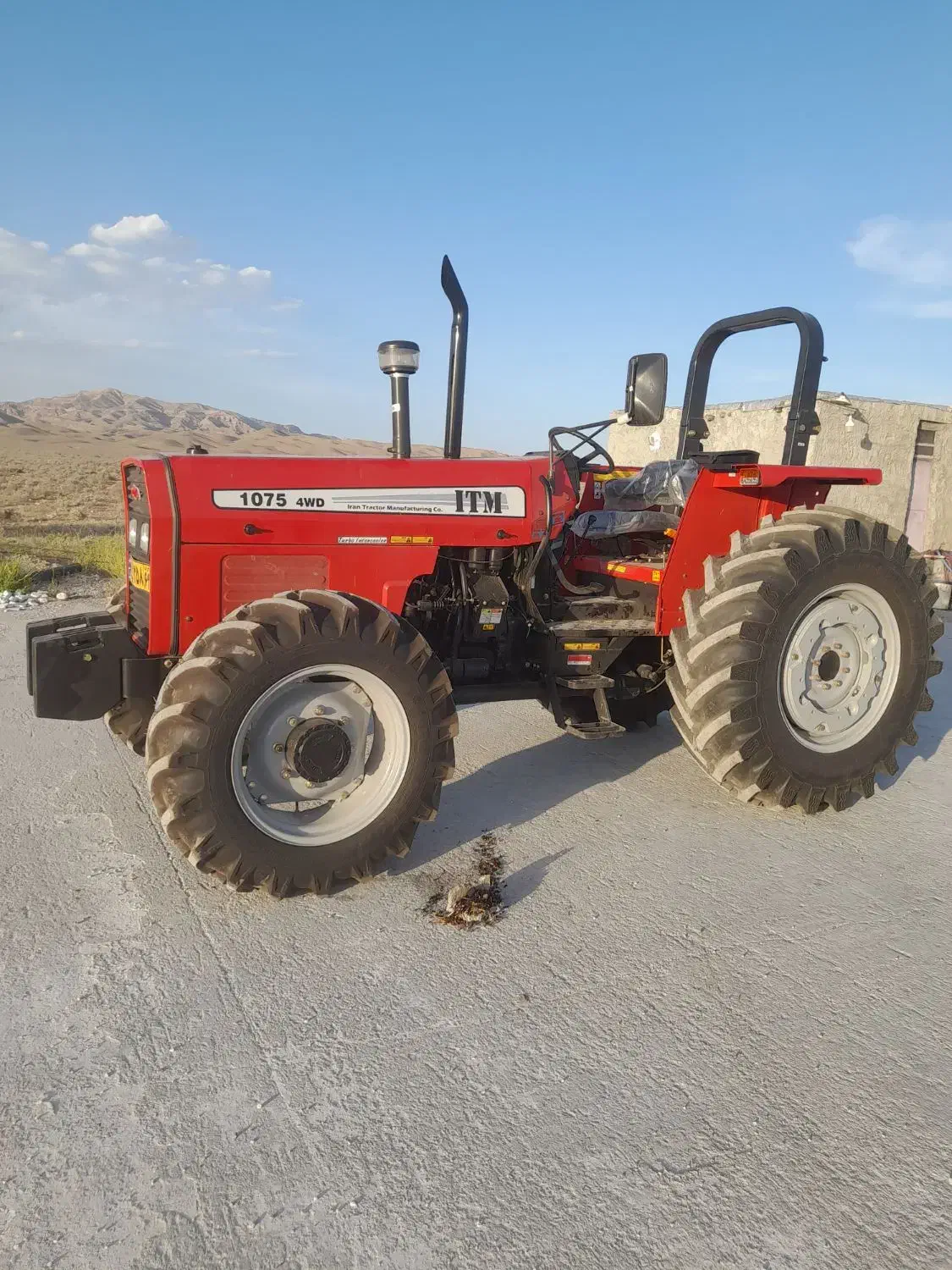 تراکتور ۱۰۷۵|خودرو سنگین|بختگان, |دیوار