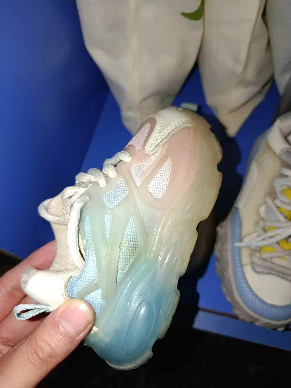 کفش خارجی سایز ۲۱|کفش و لباس بچه|گرگان, |دیوار