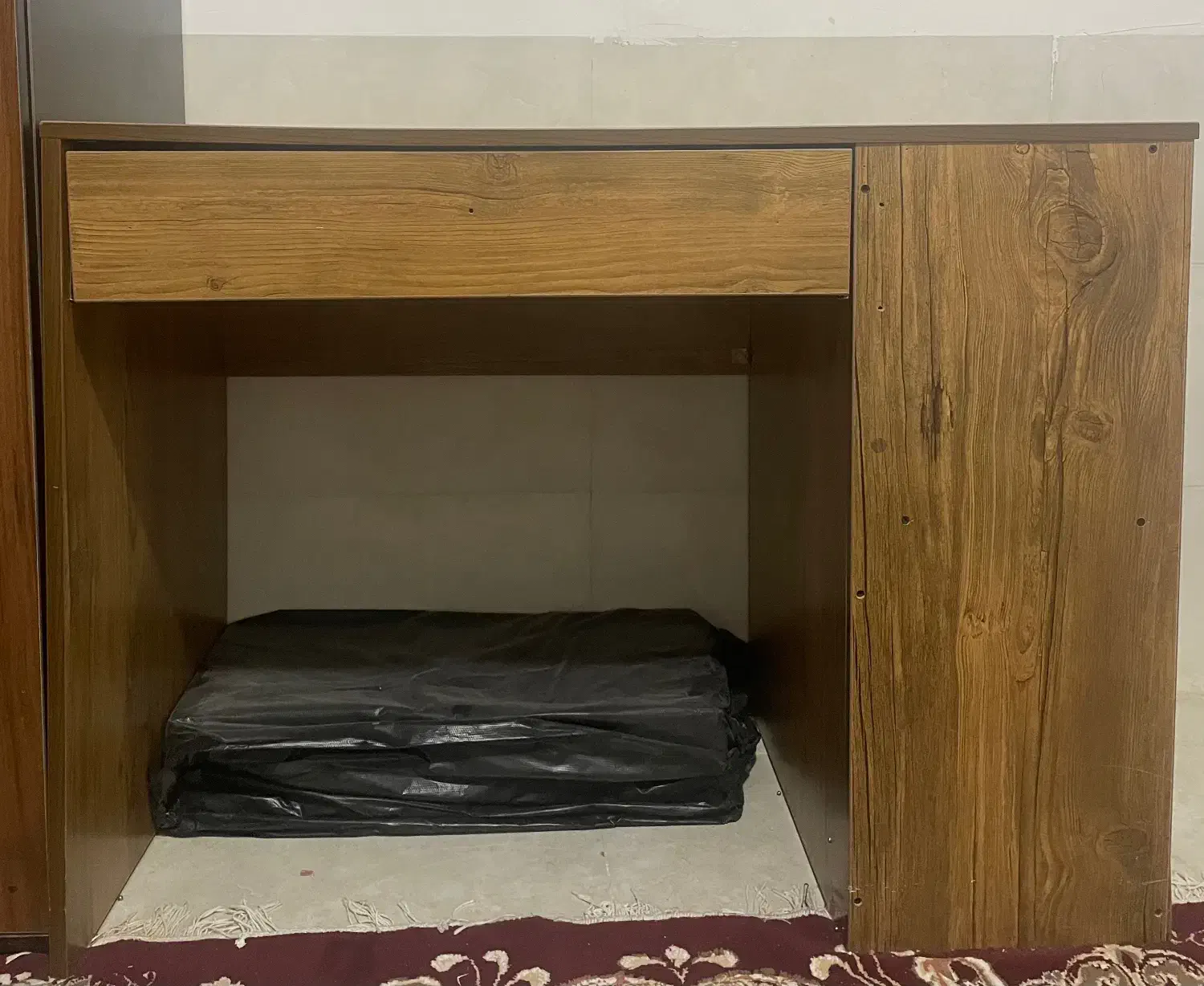 میز تحریر و کمد|میز تحریر و کامپیوتر|شیراز, شهرک رضوان|دیوار