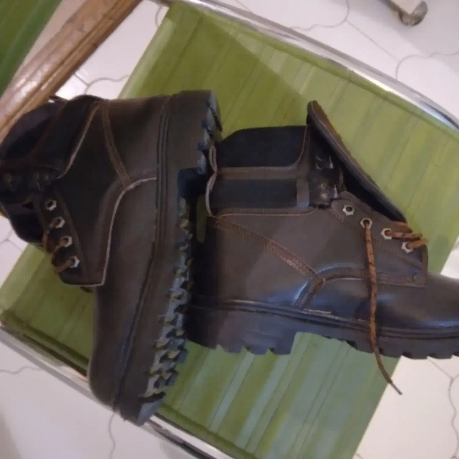 کفش کترپیلار اصل|کیف، کفش، کمربند|قائمشهر, |دیوار