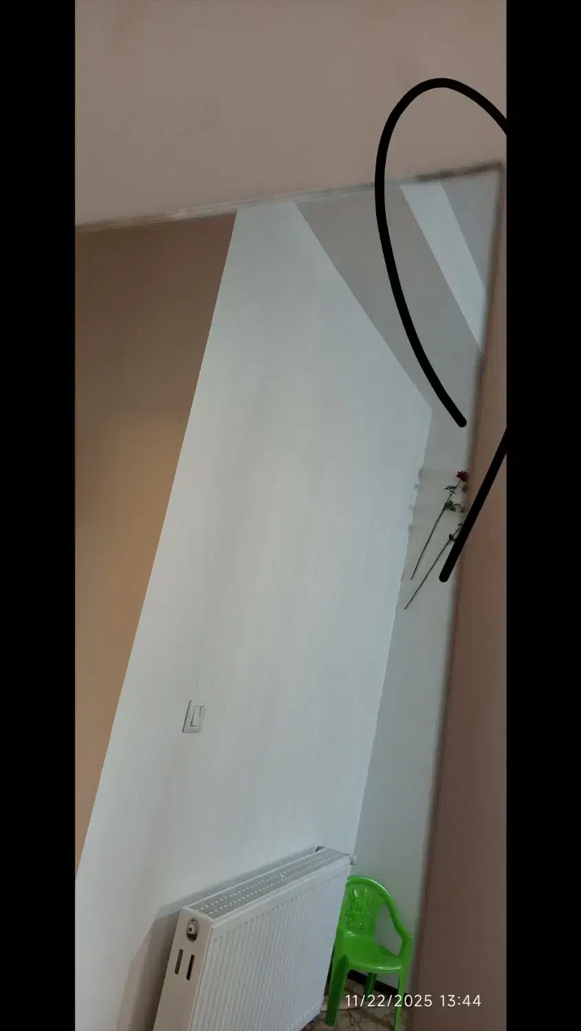 آینه نو و بزرگ|آینه|پاکدشت, پاکدشت (مامازند)|دیوار