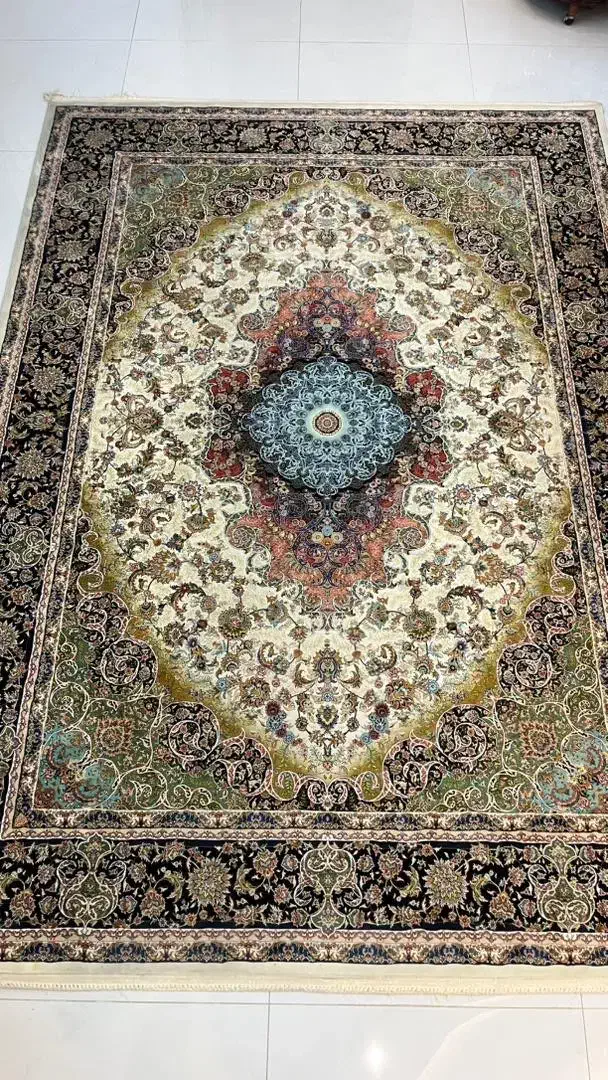 فرش در گنبد|فرش|گنبد کاووس, |دیوار