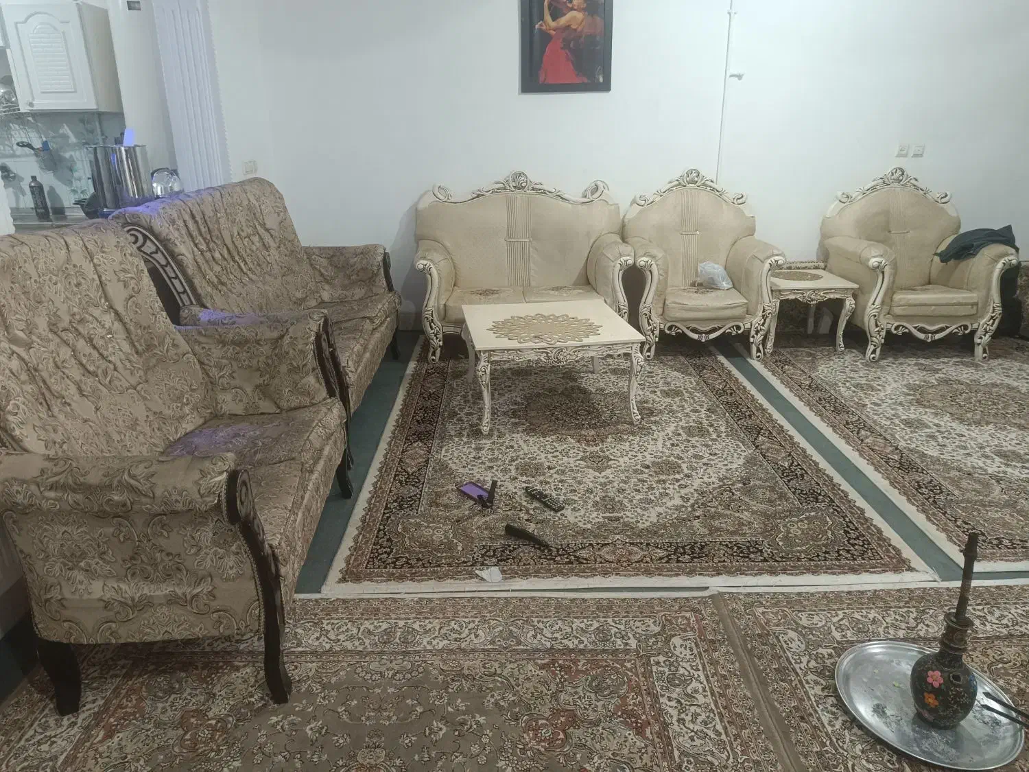 دو دست مبل|مبلمان خانگی و میز عسلی|شیراز, صنایع الکترونیک|دیوار