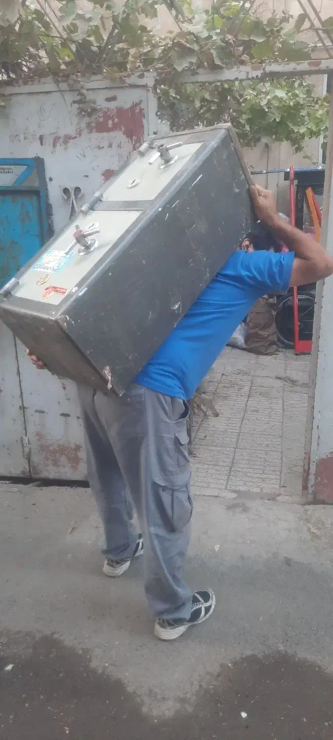 باربری کارگران مخصوص حمل کلیه اثاثیه منزل|خدمات حمل و نقل|فردیس, منظریه|دیوار