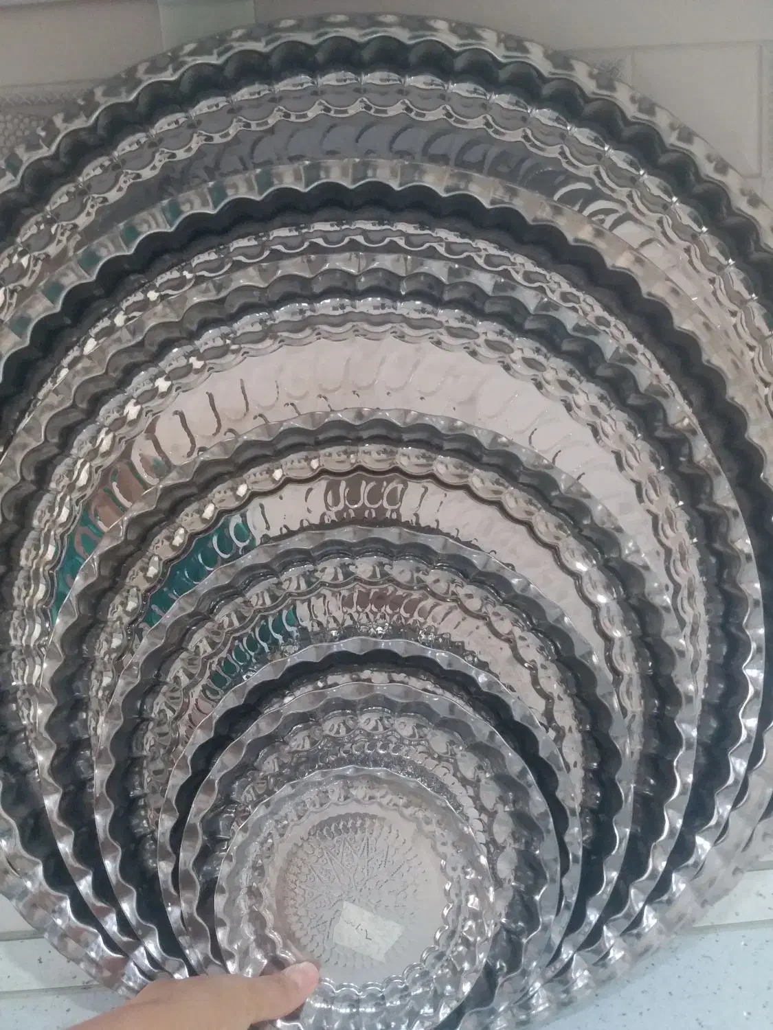 سینی استیل سایز ۲۰ تا ۹۰|ظروف سرو و پذیرایی|سقز, |دیوار