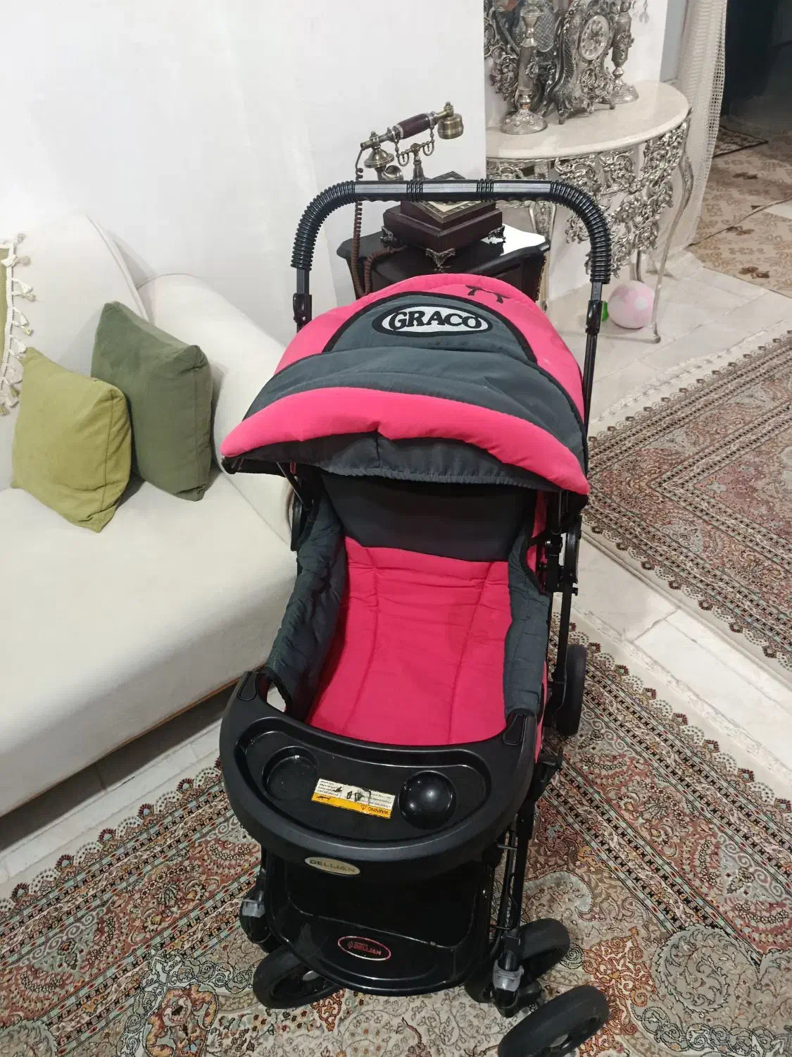 کالسکه دخترانه|کالسکه و لوازم جانبی|تالش, هشتپر|دیوار