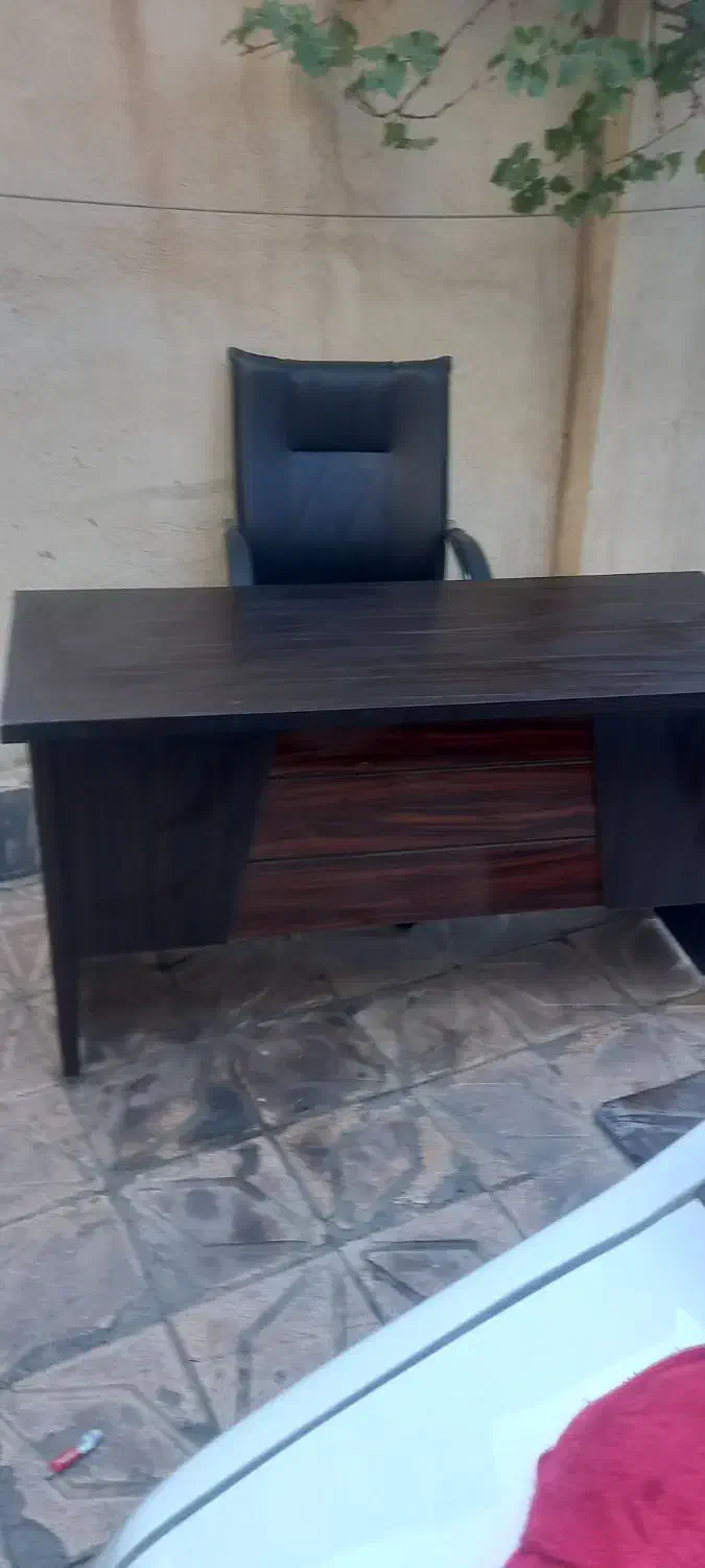 میز ریاست و صندلی جکدار|دفتر کار|تبریز, |دیوار