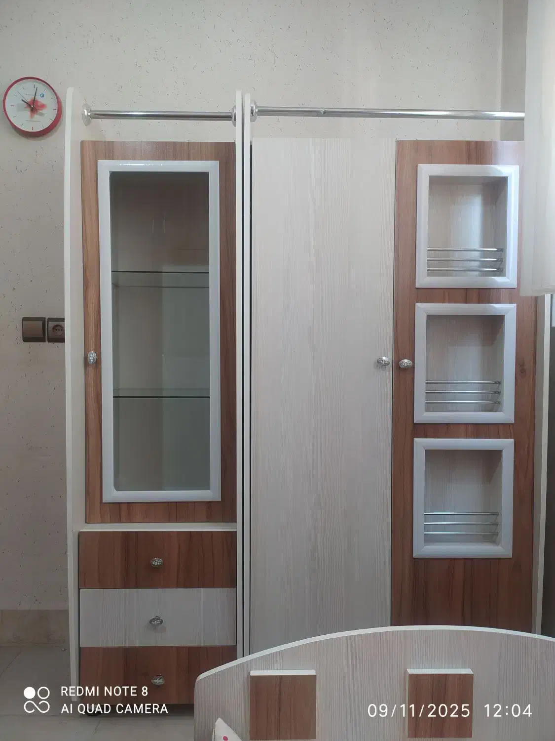 فروش ویژه تخت،کمد،ویترین|تخت و سرویس خواب|اصفهان, ملک‌شهر|دیوار