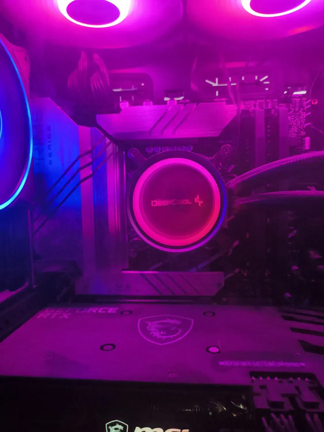 کیس گیمینگ قدرتمند خیلی کم کار کرد|رایانه رومیزی|کرج, گلشهر|دیوار