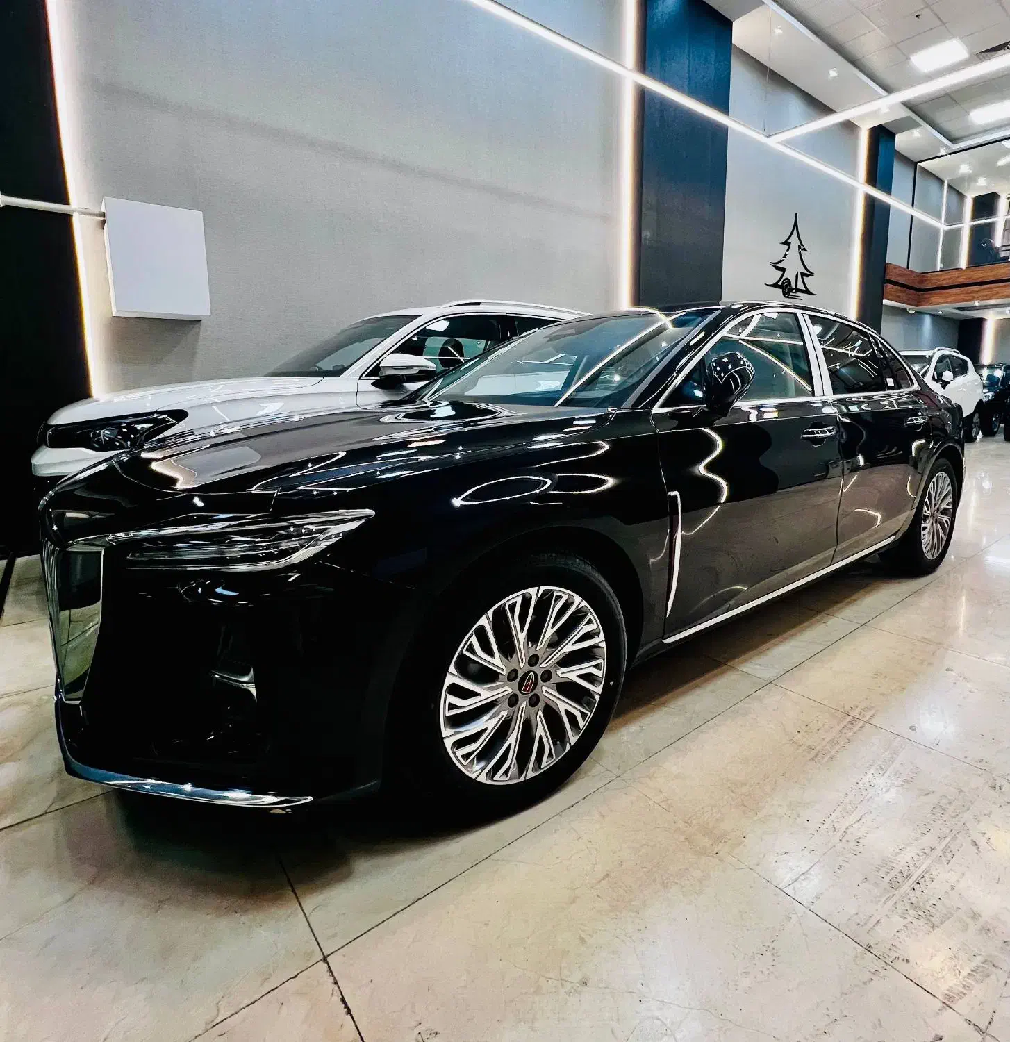 هونگچی h5 داخل موکا ۲۰۲۵|خودرو سواری و وانت|تهران, گلستان (شهرک راه آهن)|دیوار