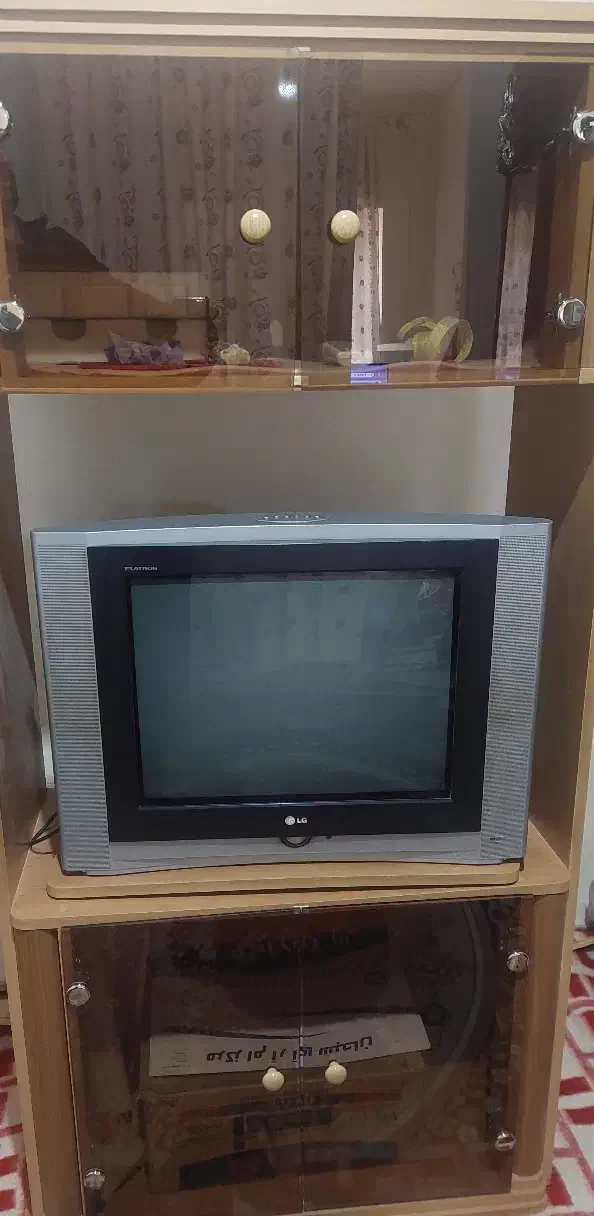 تلوزیون ال جی|تلویزیون و پروژکتور|آباده, |دیوار