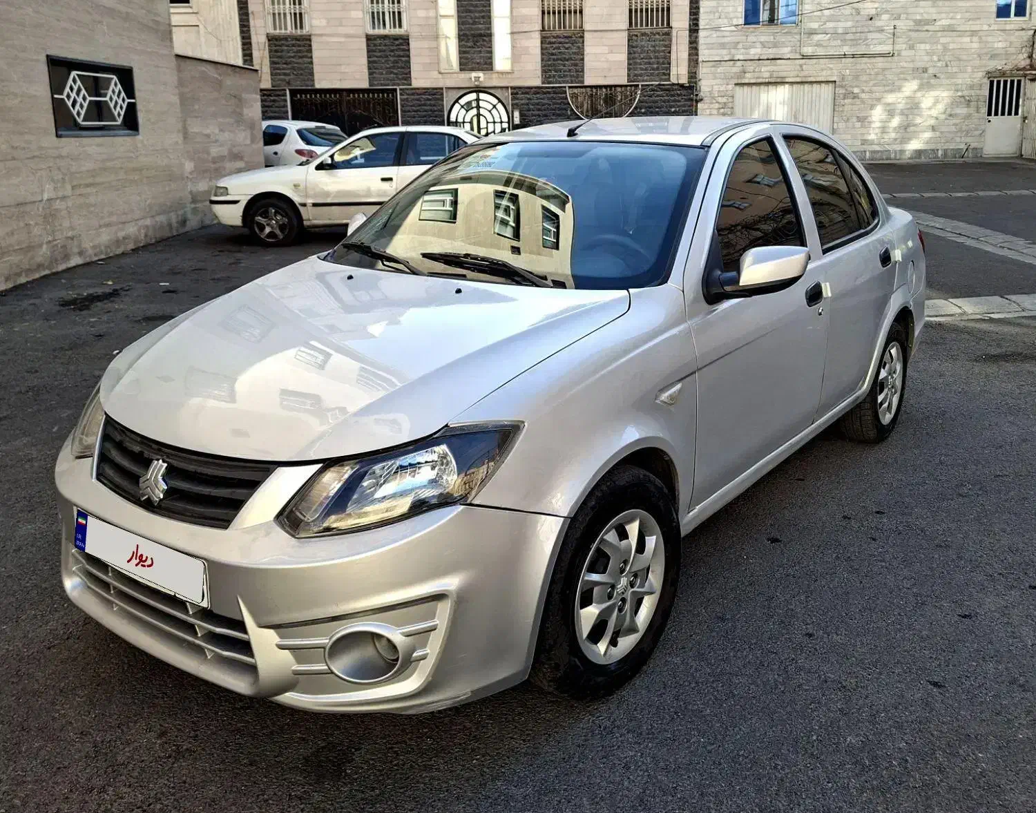 ساینا مدل ۹۷|خودرو سواری و وانت|فردیس, داوری|دیوار