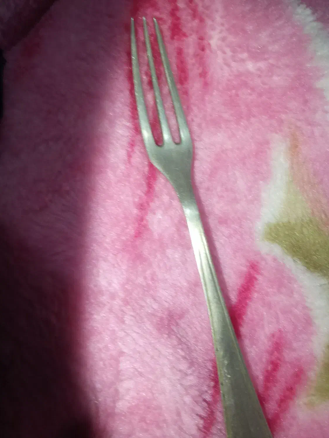 چنگال قدیمی|کلکسیون اشیاء عتیقه|سیرجان, |دیوار