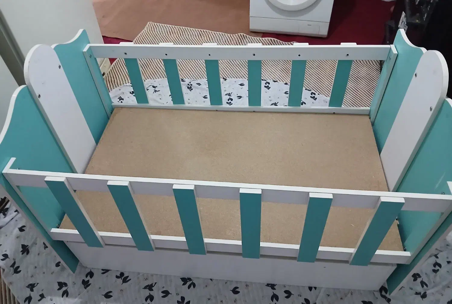 تختخواب کودک و نوزاد سالم|تخت و صندلی بچه|بروجرد, |دیوار