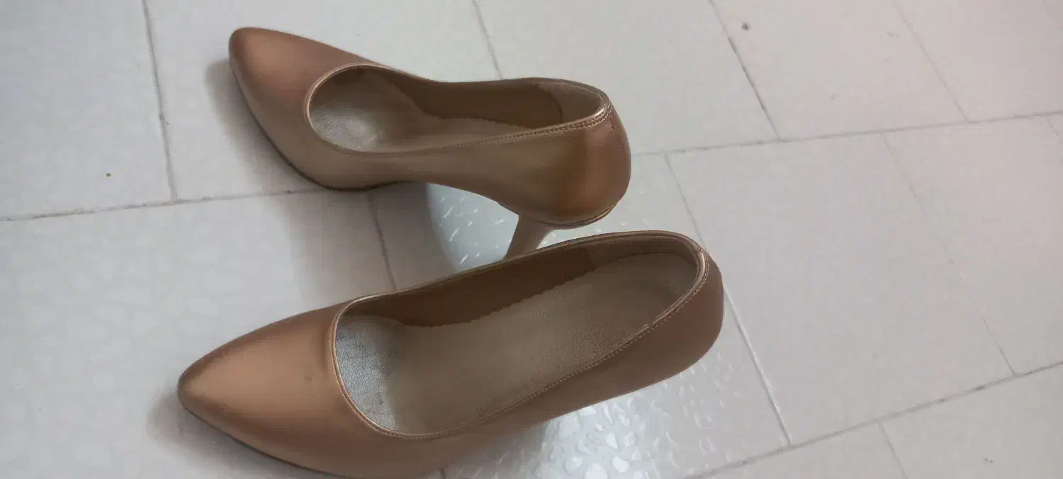 کفش مجلسی سایز۳۸،۳۹|کفش و لباس بچه|اصفهان, مولوی|دیوار