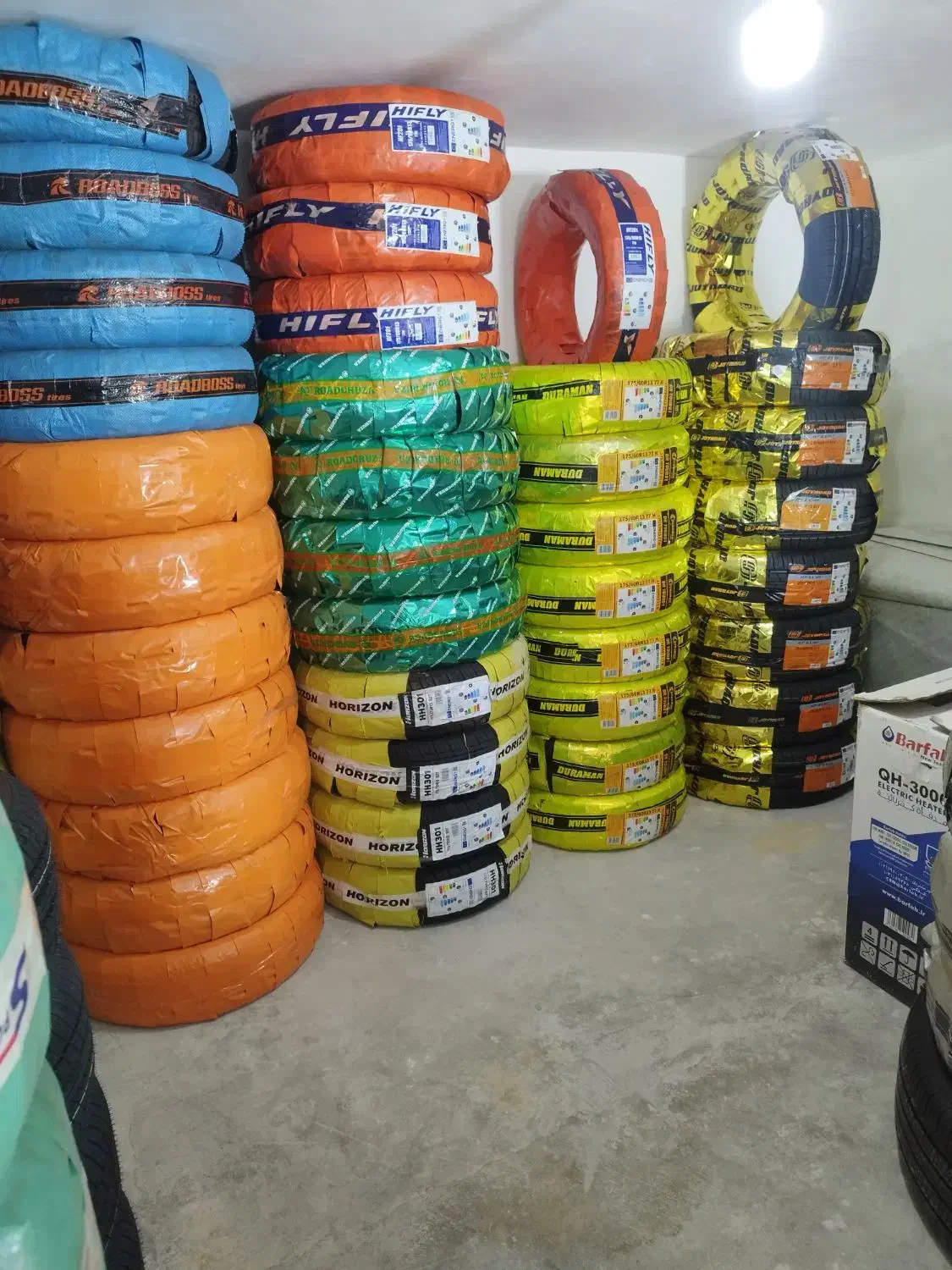 فروشگاه لاستیک نو و استوک و زیر صفری مصطفایی|قطعات یدکی و لوازم جانبی|سنندج, |دیوار