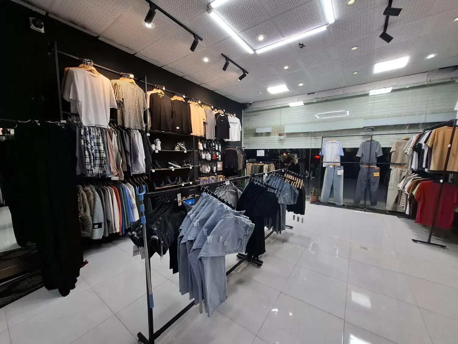 رگال بوتیک|فروشگاه و مغازه|سنندج, |دیوار