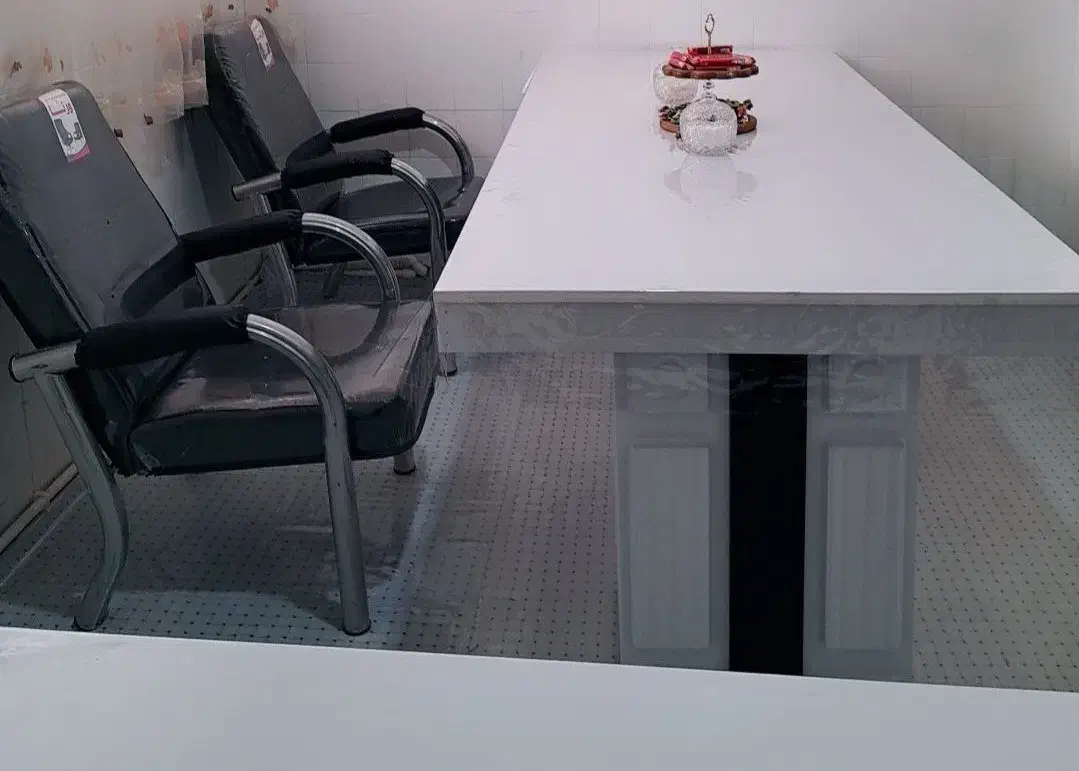 میز وکنفرانس وصندلی های اداری|مبلمان اداری|خلخال, |دیوار