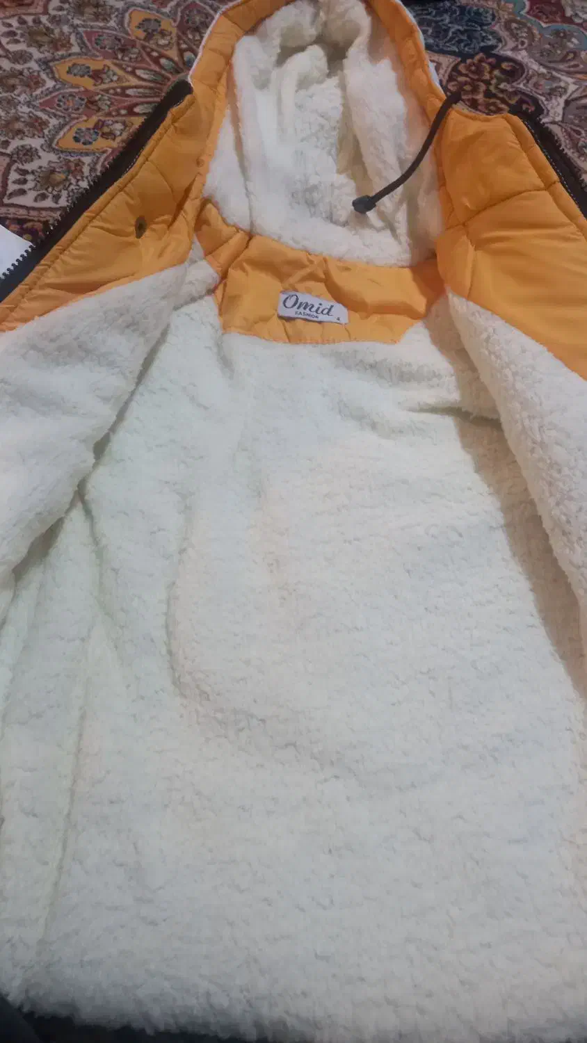 کاپشن نو ۲روزه خریدم بهترین مارک جنس خوب|کفش و لباس بچه|صحنه, |دیوار