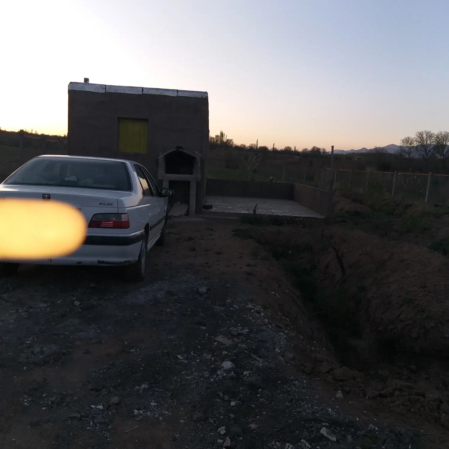 باغ 1000 متری با اب در شکرک|فروش خانه و ویلا|ابهر, |دیوار