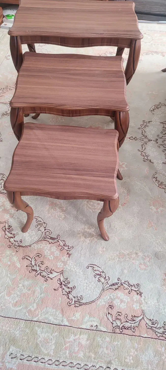 میزوسط و۳گل میز ۱۰۰درصد نونونونو|مبلمان خانگی و میز عسلی|صدرا-فارس, فاز ۱|دیوار