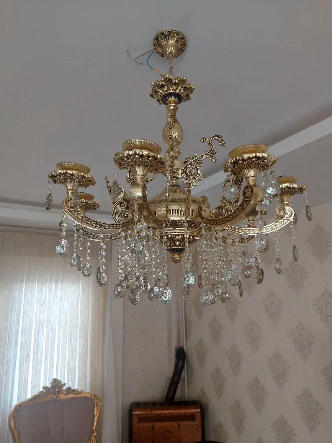 لوستر|لوستر و چراغ آویز|مشهد, کوشش|دیوار