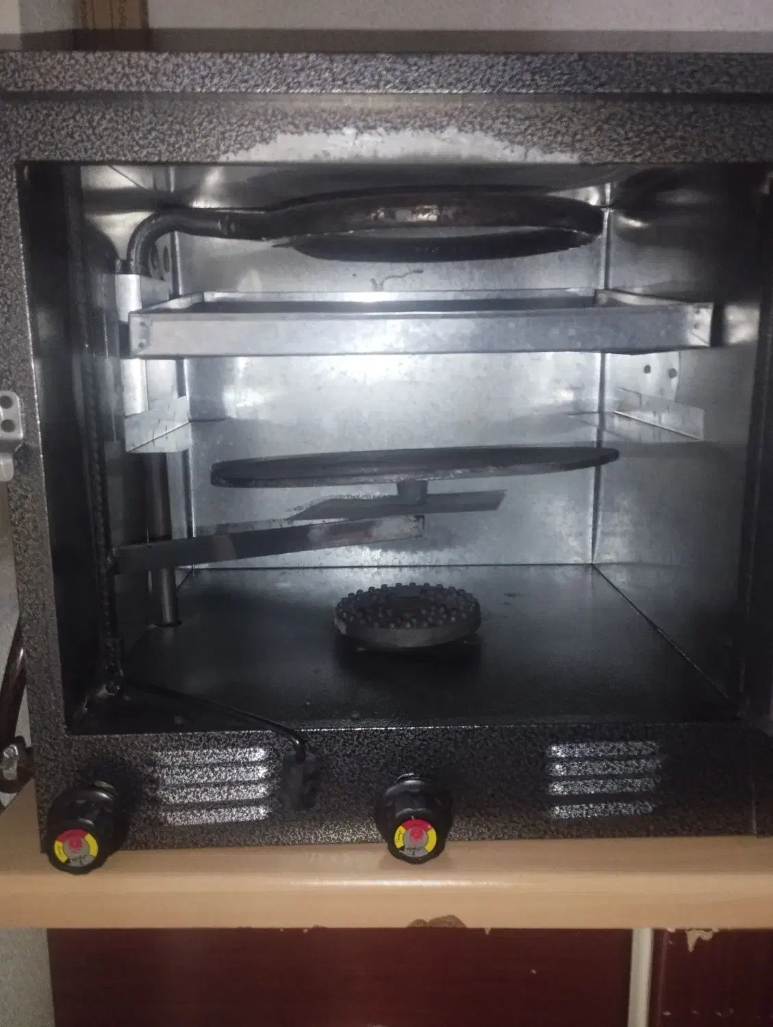 تنور گازی مارک سر آشپز|اجاق گاز و لوازم برقی پختوپز|فردیس, شهرک هفده شهریور|دیوار